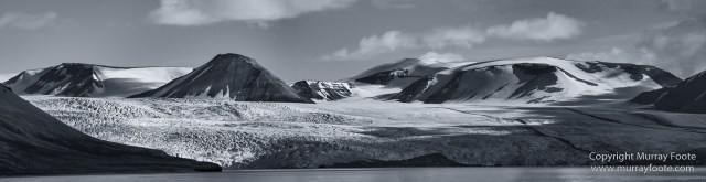 Architecture, Black and White, Coal, Landscape, Longyearbyen, Monochrome, Nordenskiöld Glacier, Photography, Pyramiden, Russia, seascape, Spitsbergen, Travel, Wilderness, Wildlife