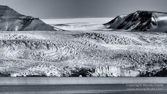 Architecture, Black and White, Coal, Landscape, Longyearbyen, Monochrome, Nordenskiöld Glacier, Photography, Pyramiden, Russia, seascape, Spitsbergen, Travel, Wilderness, Wildlife