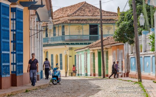 Art, Cars, Cuba, Horses, Live Music, Photography, Street photography, Travel, Trinidad de Cuba, Wildlife