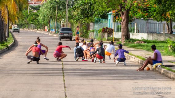 Architecture, Cars, Cienfuegos, Cuba, Horses, Live Music, Photography, Street photography, Travel