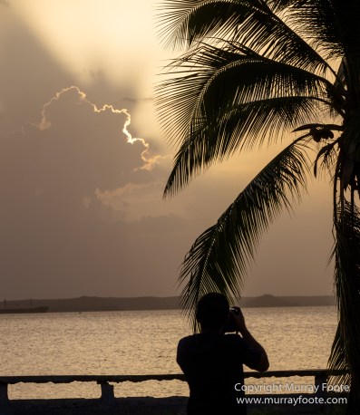 Architecture, Cars, Cienfuegos, Cuba, Horses, Live Music, Photography, Street photography, Travel