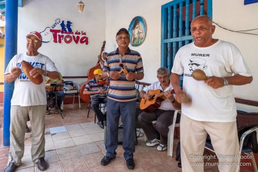 Art, Cars, Cuba, Horses, Live Music, Photography, Street photography, Travel, Trinidad de Cuba, Wildlife
