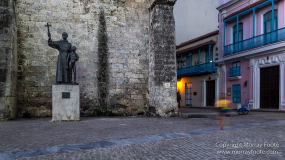 Architecture, Art, Cars, Cuba, Dawn, Havana, Live Music, Museo de Arte Colonial, Photography, Street photography, Travel
