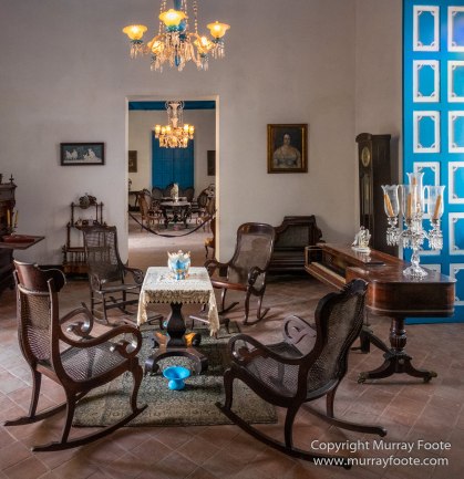 Architecture, Art, Cars, Cuba, Dawn, Havana, Live Music, Museo de Arte Colonial, Photography, Street photography, Travel