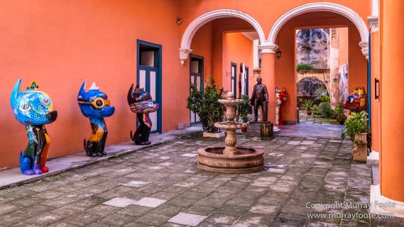 Architecture, Art, Cars, Castell de la Real Fuerza, Cuba, Havana, Palacio de los Capitanes Generales, Photography, Street photography, Travel
