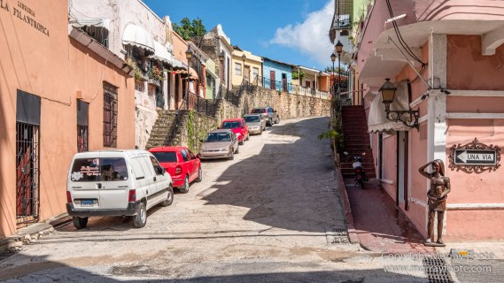 Architecture, Calle Hostos, Dominican Republic, History, Iglesia de Nuestra Señora de las Mercedes, Landscape, Photography, Santo Domingo, Street photography, Travel