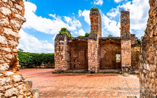 Architecture, Dominican Republic, History, Landscape, Monasterio de San Francisco, Photography, Santo Domingo, Street photography, Travel