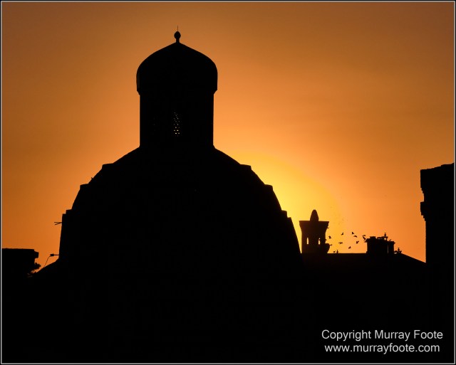 Architecture, Art, Bukhara, Ceramics, History, Landscape, Magoki-Attori Mosque, Nadir Divan Begi Madrassah, Photography, Silk, Street photography, Travel, Uzbekistan