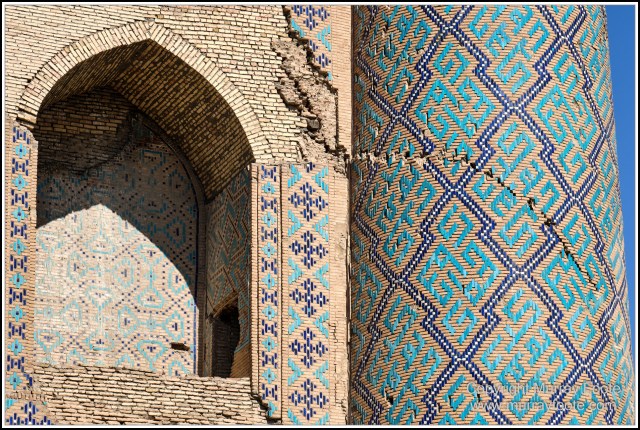 Architecture, Bibi Khanum Mosque, Ceramics, History, Landscape, Photography, Samarkand, Street photography, Travel, Uzbekistan