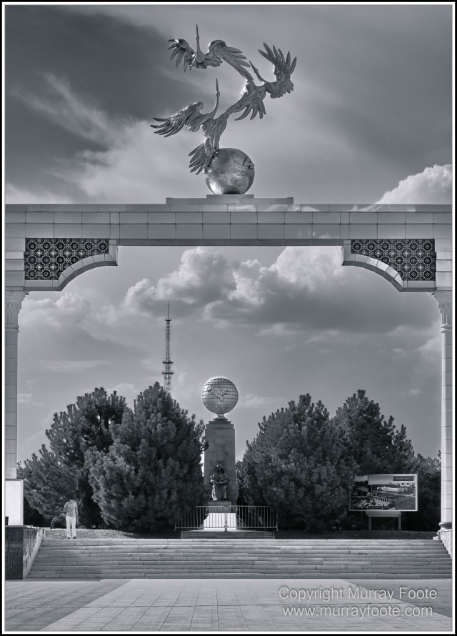 Architecture, Black and White, Landscape, Monochrome, Nature, Photography, Street photography, Tashkent, Travel, Uzbekistan