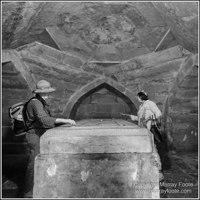 Architecture, Black and White, History, Landscape, Monochrome, Photography, Shakhrisabz, Street photography, Travel, Uzbekistan, Wildlife