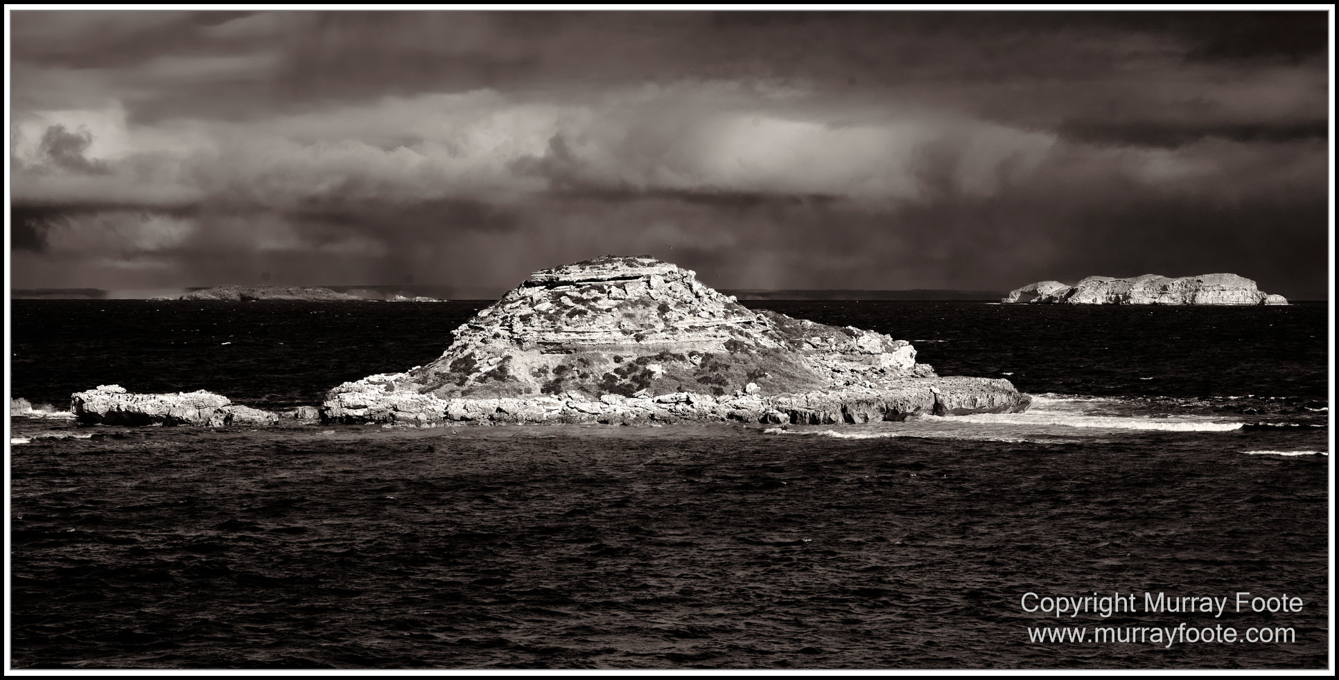 Architecture, Black and White, History, Infrared, Landscape, Lighthouses, Monochrome, Nature, Photography, seascape, South Australia, Travel, Wildlife, Yorke Peninsula