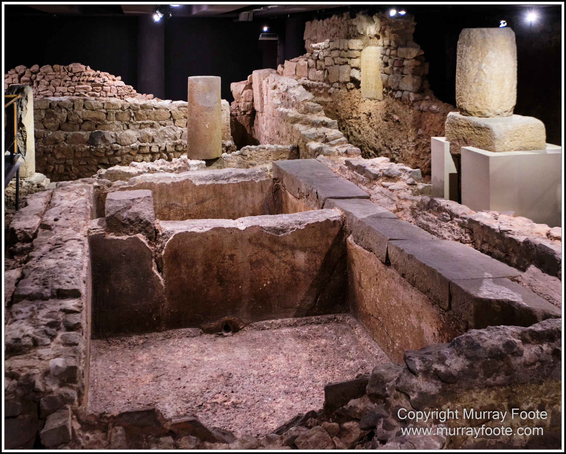 Archaeology, Architecture, Art, Barcelona, History, Landscape, Photography, Spain, Street photography, Travel