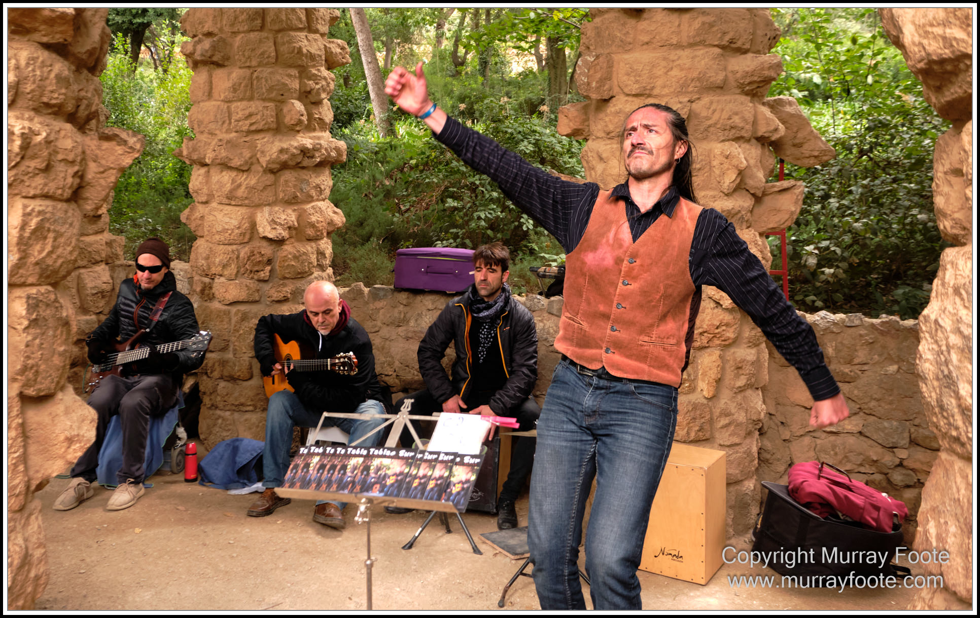 Architecture, Art, Barcelona, Gaudi, History, Landscape, Live Music, Parc Guell, Photography, Sculpture, Spain, Street photography, Travel