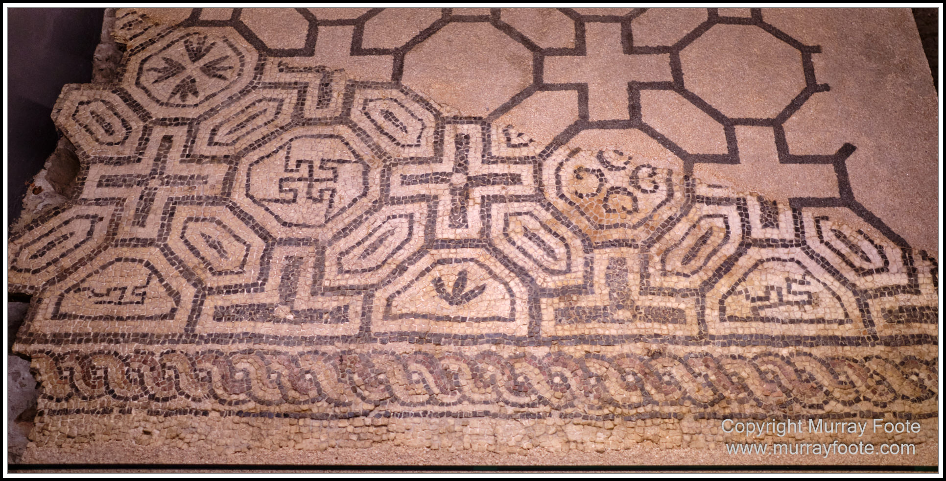 Archaeology, Architecture, Art, Barcelona, History, Landscape, Photography, Spain, Street photography, Travel